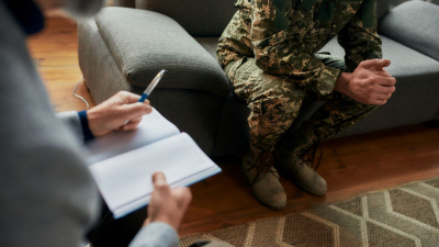 Допомога військовим та ветеранам: психологи зібрали 18 найпопулярніших ресурсів